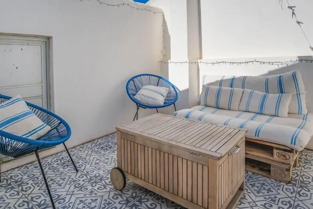 Summer Breeze Apartment, In The Historic Centre Of Lagos Apartment